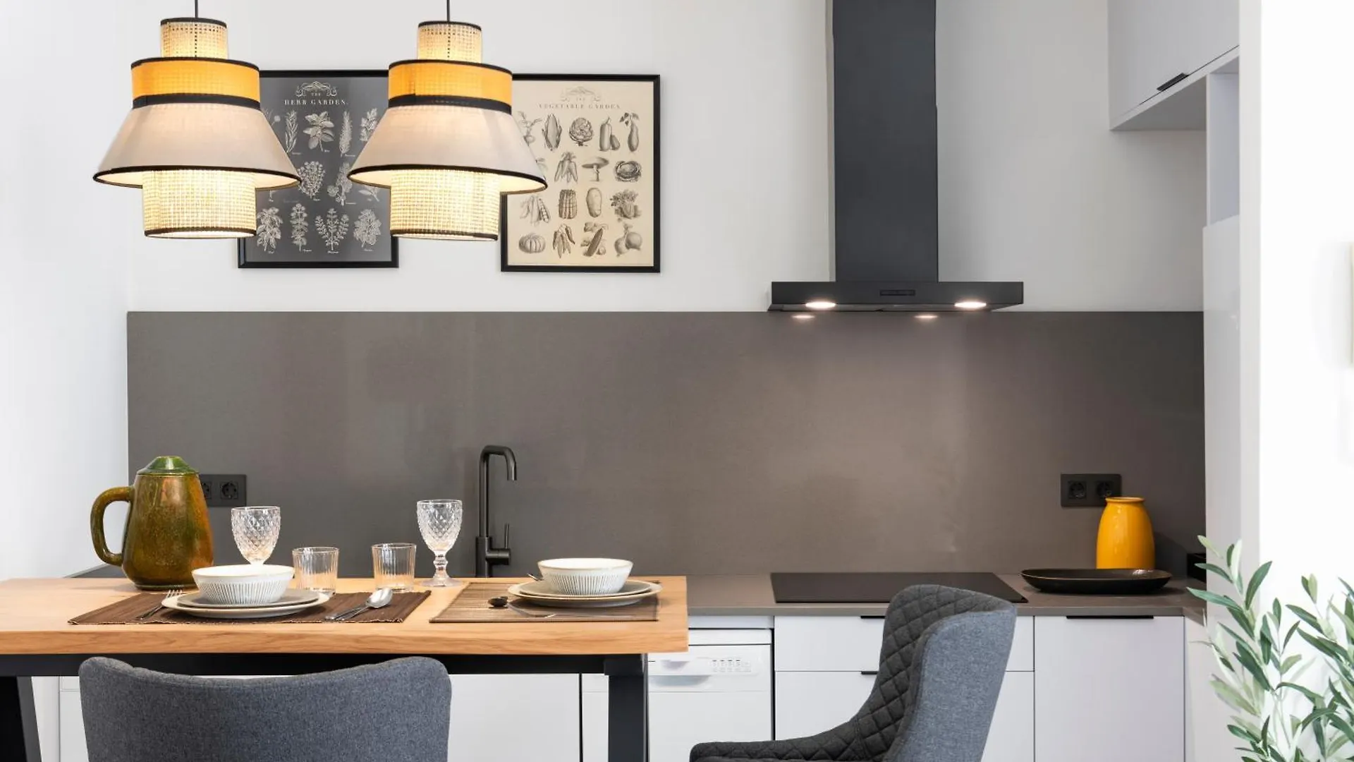 Magno Apartments Alvarez Quintero Seville